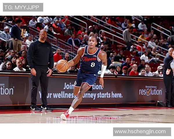 近段时间进攻效率下滑，快船后场大闸这方面的表现有些令人担心？